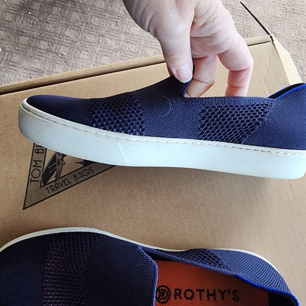 Rothys sz 8 Slip On Sneaker Navy Blue EUC - Picture 9 of 11